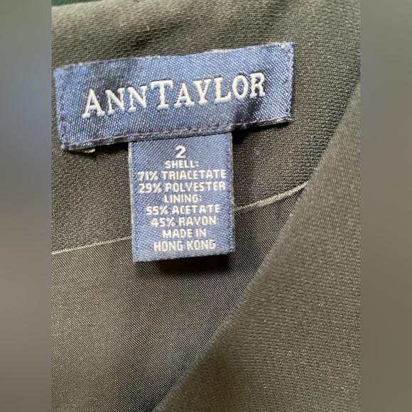 Size 2 Ann Taylor Black Dress - Picture 4 of 5
